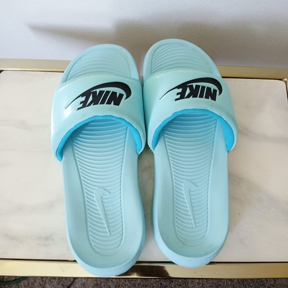 Nike Aqua Blue Lightweight Slide Comfort Sandals Size 7 - Picture 4 of 6